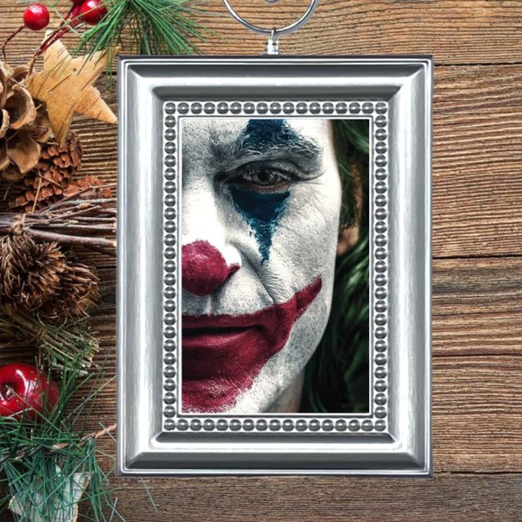 The Joker Batman‎ Supervillain Christmas Tree Ornament - Picture 1 of 3